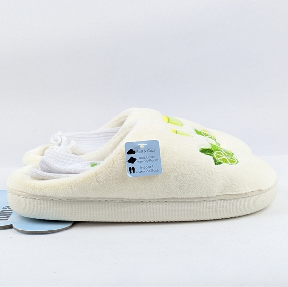 Slippers Margarita Embroidered Faux Fur Slip On Ivory XL (9.5-10.5) NWT - Picture 5 of 14